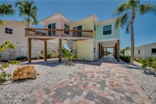 Single Family Residence, 2579 Third St, Matlacha FL 33993