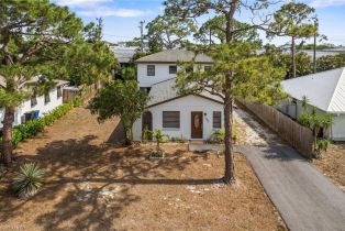 , 9025 Somerset Ln, Bonita Springs FL 34135