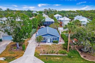 Single Family Residence, 767 Glendale Gulf Harbor, FL 34110
