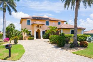 Single Family Residence, 5105 Rutland Caloosahatchee, FL 33904 