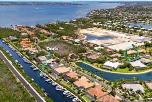 Single Family Residence, 15600 Catalpa Cove Shell Point, FL 33908 