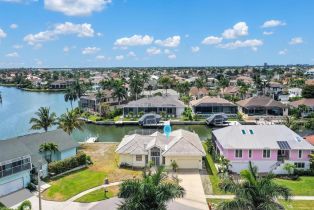 Single Family Residence, 941 Moon Marco Beach, FL 34145