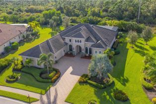 Single Family Residence, 9647 Lipari Ct, Naples FL 34113