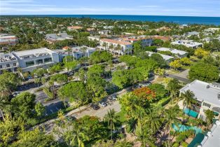 , 441 4th Ave S # 304, Naples FL 34102