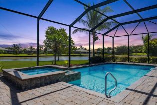 , 2067 Antigua Ln, Naples FL 34120