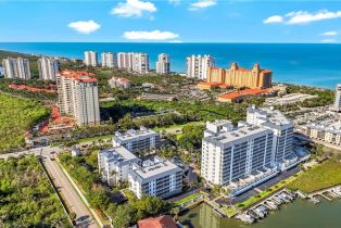 High Rise (8+), 410 FLagship Dr # 1206, Naples FL 34108