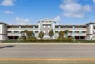 Low Rise (1-3), 5126 Coronado Pkwy # 201, Cape Coral FL 33904