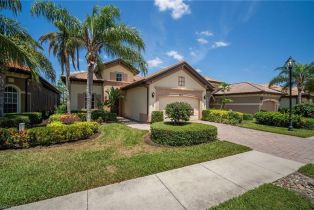 Single Family Residence, 6476 Caldecott Dr, Naples FL 34113