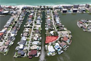 , 230 Seabreeze Ave, Naples FL 34108