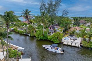 Single Family Residence, 3261 Lakeview Gulf Shores, FL 34112