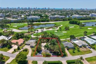 , 93 Cypress Point Dr, Naples FL 34105