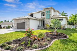 , 5758 Riverside Dr, Cape Coral FL 33904