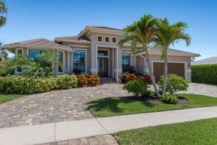 Single Family Residence, 811 Manor Marco Island, FL 34145 