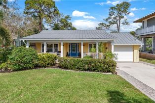 Single Family Residence, 27370 Tennessee Heitmans, FL 34135