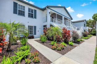 Low Rise (1-3), 832 Tanbark Dr # 104, Naples FL 34108