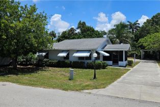 Single Family Residence, 27625 Michigan Heitmans, FL 34135