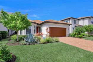 Single Family Residence, 7253 Wilton Dr, Naples FL 34109