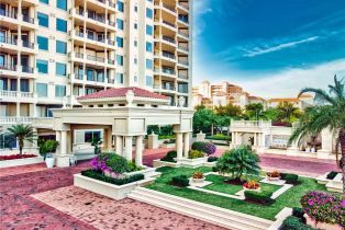 High Rise (8+), 8787 Bay Colony Dr # 704, Naples FL 34108