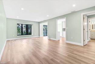 , 407 Meadowlark Ln # 407b, Naples FL 34105