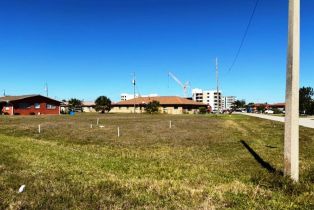 , 4831 Marine Dr, Cape Coral FL 33904
