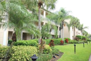 Low Rise (1-3), 2700 Cypress Trace Cir # 3134, Naples FL 34119