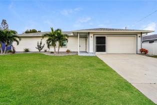 , 902 Sw 11th Ct, Cape Coral FL 33991