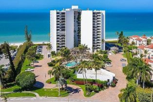 , 3951 Gulf Shore Blvd N # 1005, Naples FL 34103