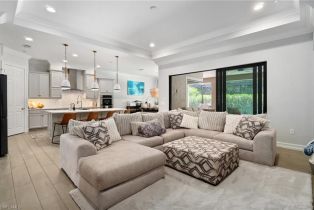 Single Family Residence, 1431 Mockingbird Dr, Naples FL 34120