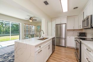 Single Family Residence, 1471 Mandarin Rd, Naples FL 34102