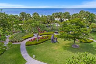 Low Rise (1-3), 3930 Belair Ln # 108, Naples FL 34103