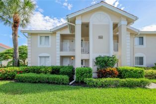 Low Rise (1-3), 7848 Emerald Cir # J101, Naples FL 34109