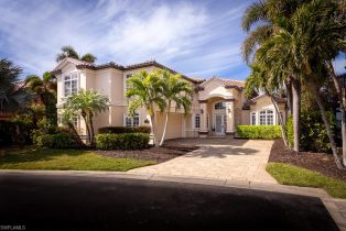 Single Family Residence, 12782 Yacht Club Riverside Yacht Club, FL 33919