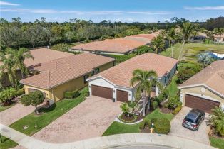 Single Family Residence, 3813 Columbia Riverstone, FL 34119