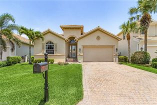 , Emerson Square, FL