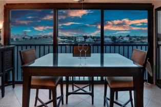 , 271 Southbay Dr # 152, Naples FL 34108