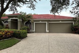 , 8850 Creek Run Dr, Bonita Springs FL 34135