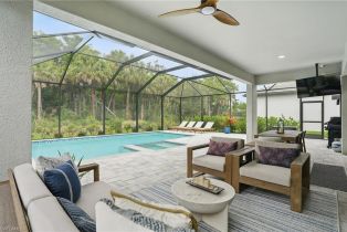 , 10415 Ventana Ln, Naples FL 34120