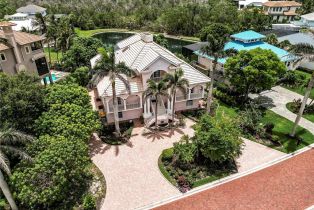 Single Family Residence, 192 Topanga Barefoot Beach, FL 34134 