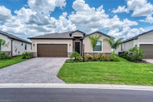 Single Family Residence, 14672 Cantabria Dr, Fort Myers FL 33905