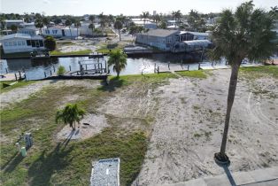 , 17630 Peppard Dr, Fort Myers Beach FL 33931