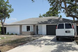 Single Family Residence, 60 Mentor Willoughby Acres, FL 34110