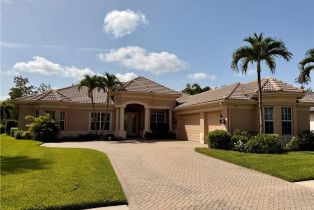 Single Family Residence, 7488 Treeline Olde Cypress, FL 34119