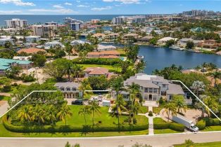 Single Family Residence, 275 Spring Line Moorings, FL 34102 