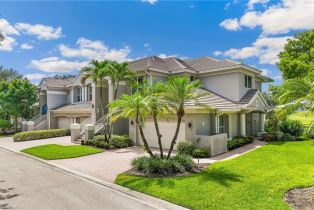 , 3051 Lancaster Dr # 4, Naples FL 34105