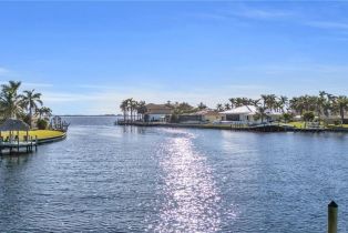 Single Family Residence, 5360 Cobalt Caloosahatchee, FL 33904 