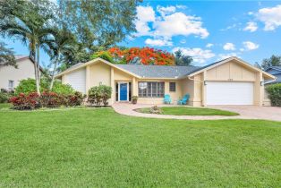 Single Family Residence, 15878 Gleneagle Shell Point, FL 33908 