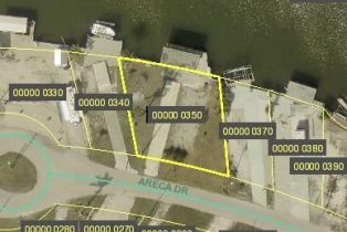 , 3924 Areca Dr, St. James City FL 33956