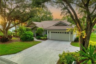 , 858 Wyndemere Way, Naples FL 34105