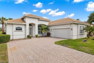Single Family Residence, 16409 Coco Hammock Shell Point, FL 34135 