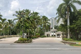 High Rise (8+), 315 Dunes Blvd # 204, Naples FL 3411034110 